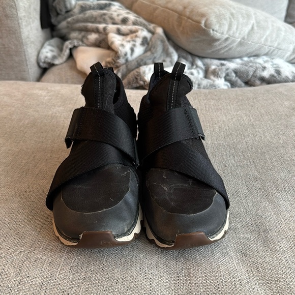 Sorel Women's Kinetic Sneak Boots, Black White - Picture 2 of 7